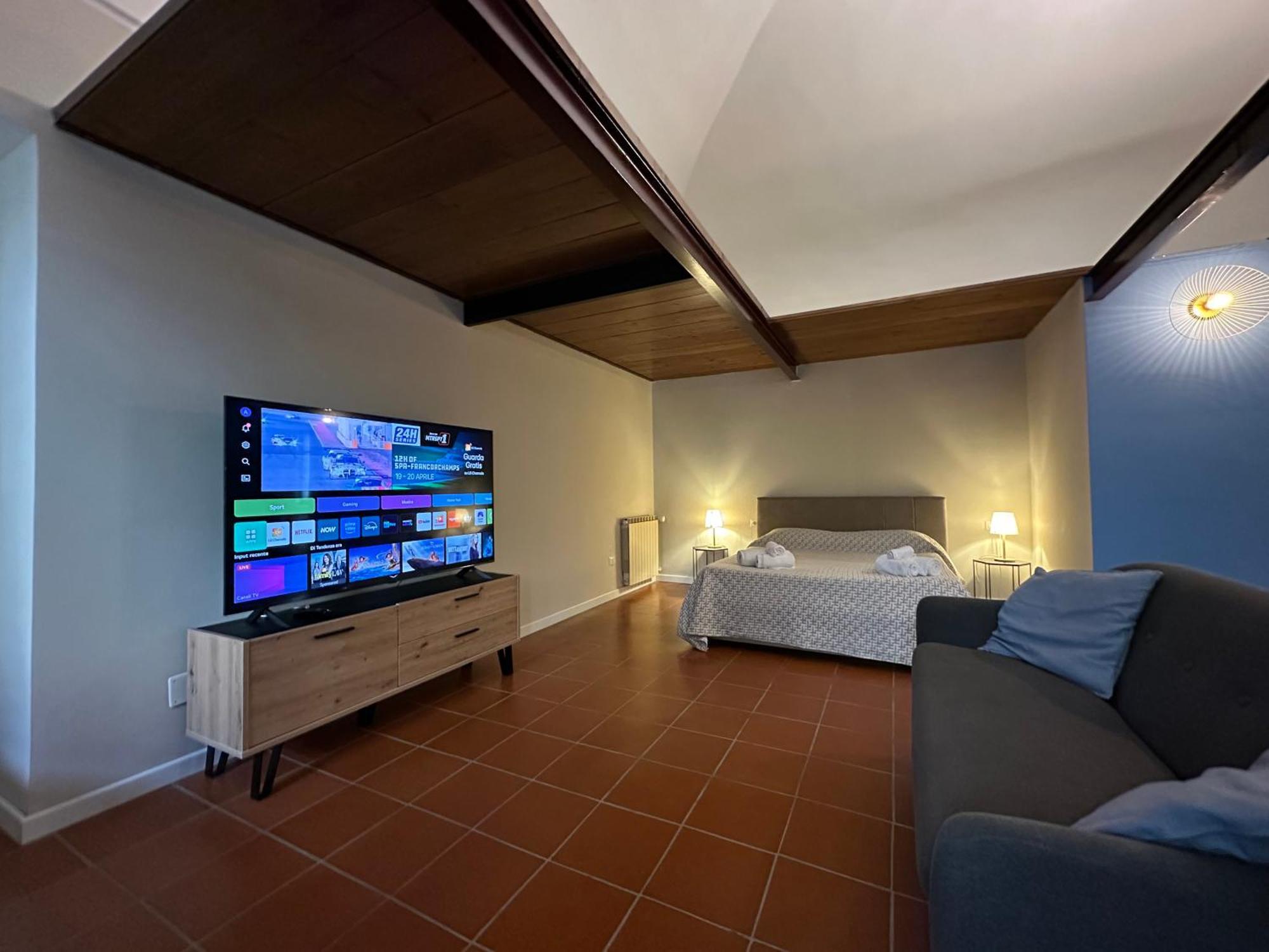 Center One By Cinelli Apartment Βερτσέλλι Εξωτερικό φωτογραφία
